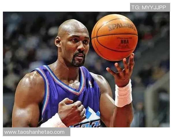 维拉诺瓦与费古埃伦斯的精彩对决揭示足球战术的魅力与团队合作的重要性