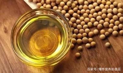 猪油和菜籽油、花生油、大豆油相比,吃哪种油最健康?很多人想错